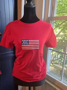 Red American Flag Graphic Tee - Women